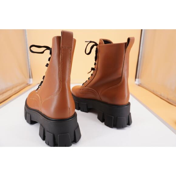 Marc FisherHappy Brown Leather Lace Up Combat Ankle Boot SZ 8 biker Lug platform - Picture 6 of 12